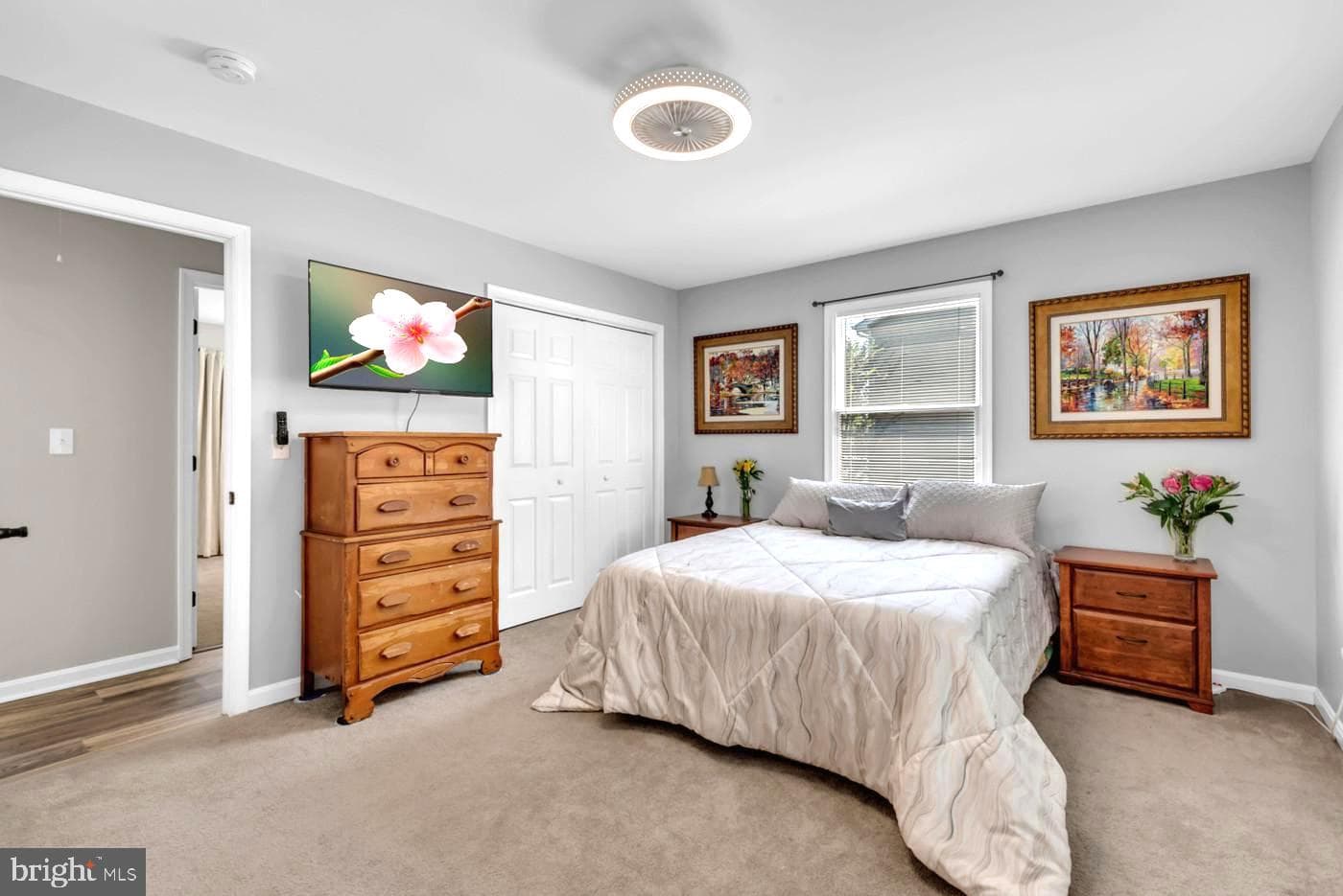 1521 Warfield Road photo 5