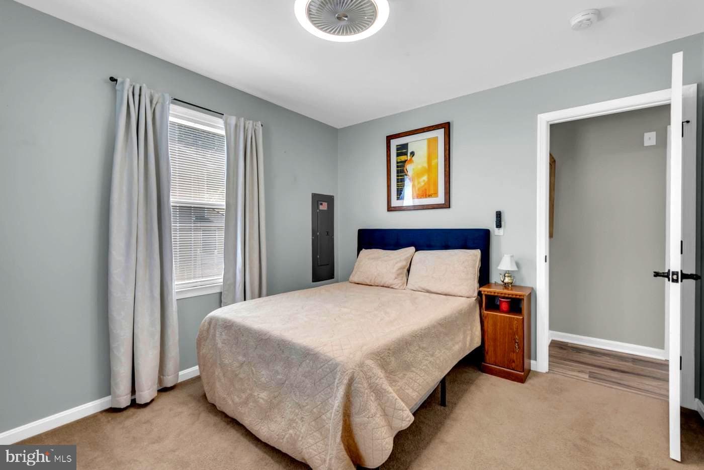 1521 Warfield Road photo 8