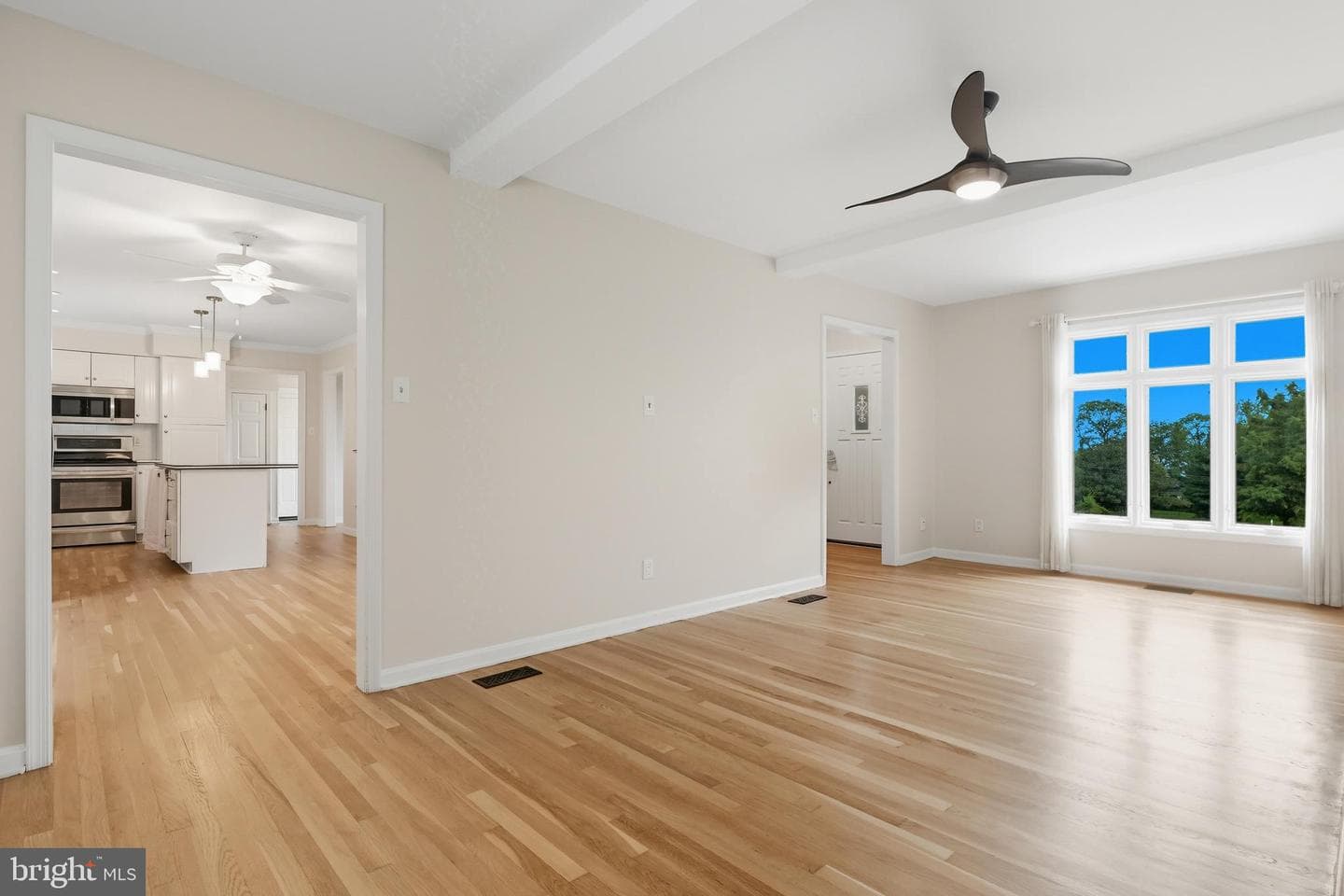 1100 Broadview Drive photo 18