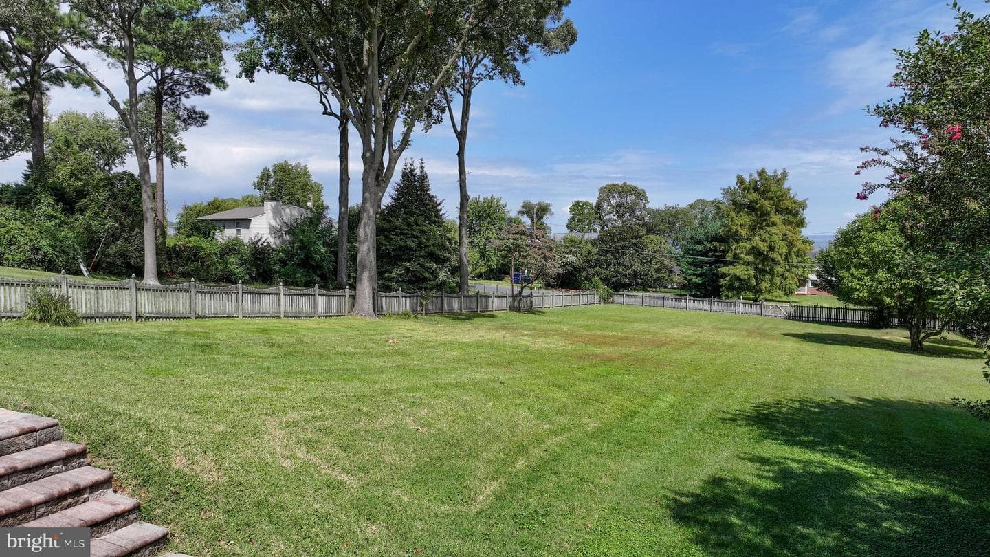 1100 Broadview Drive photo 73