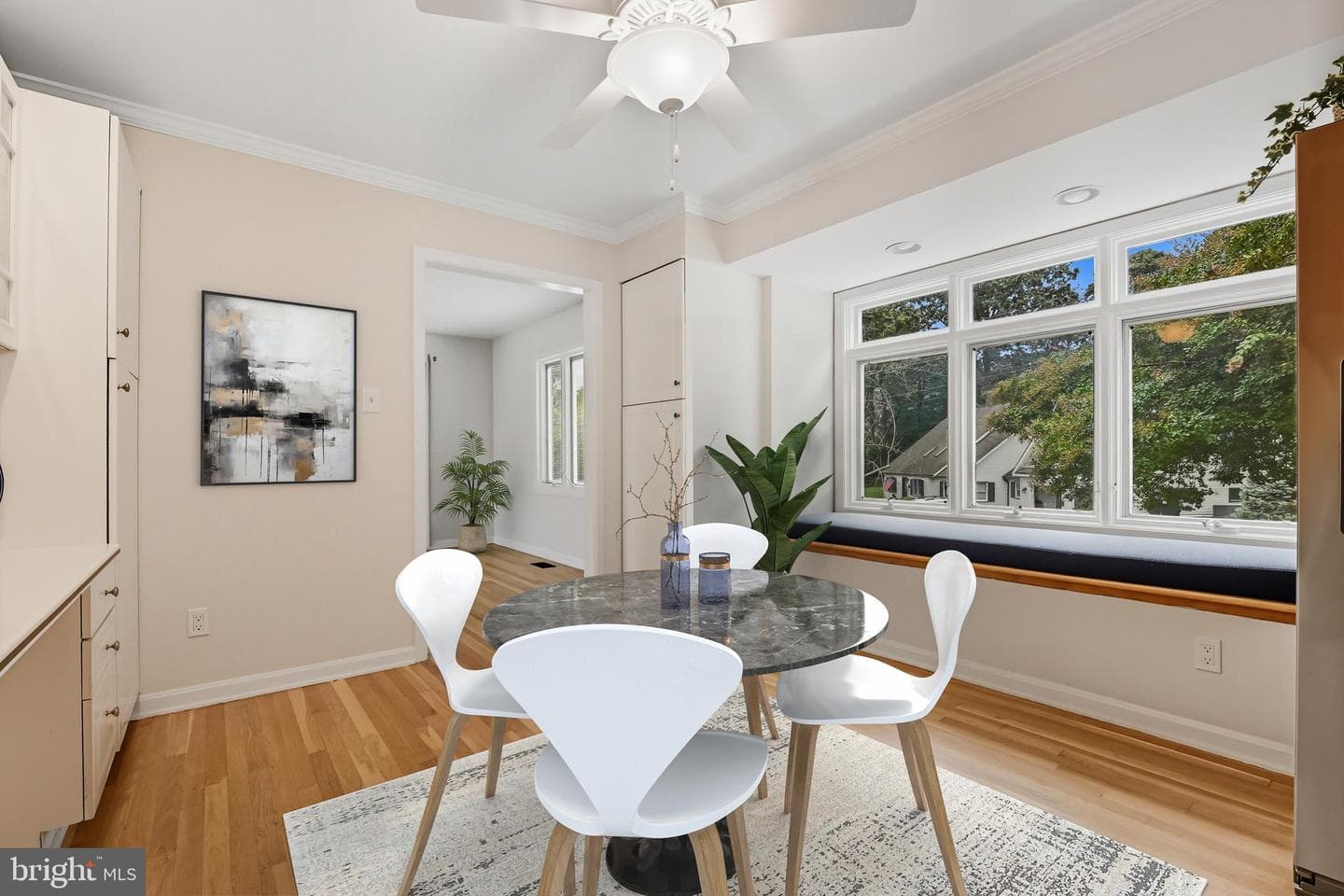 1100 Broadview Drive photo 8