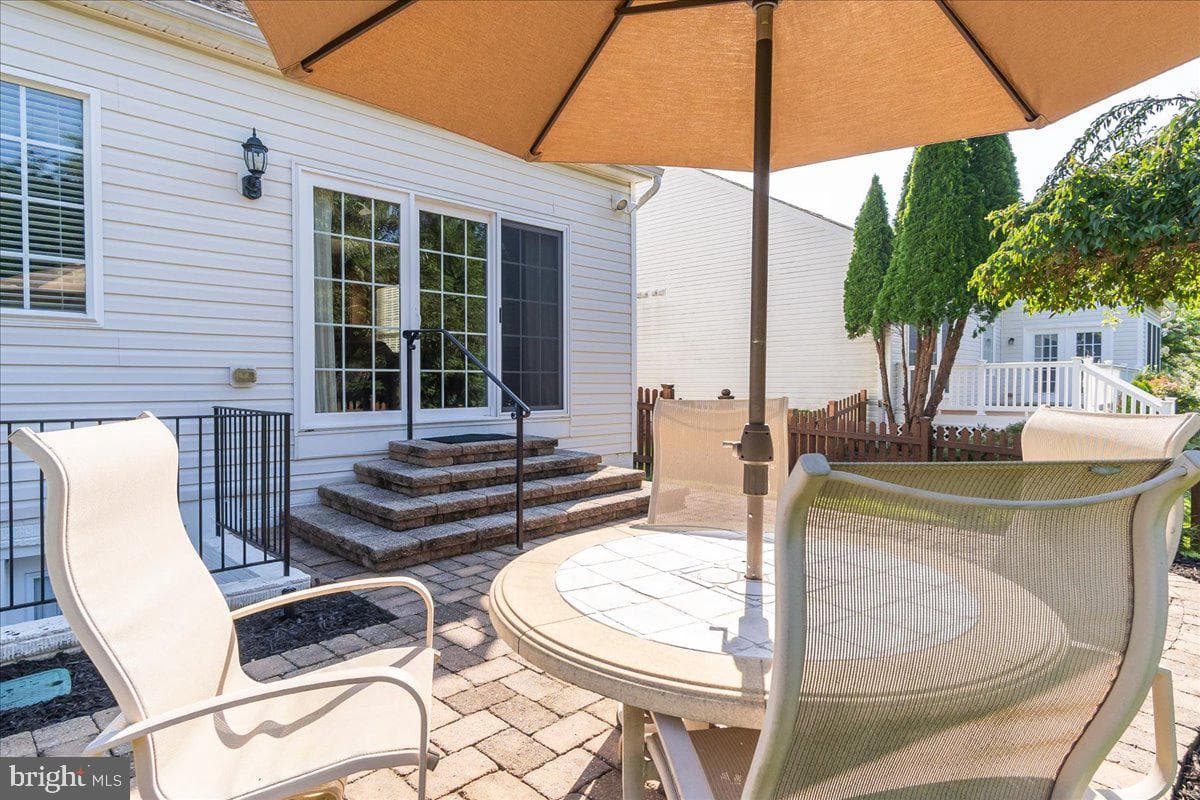 1253 Destiny Circle photo 18