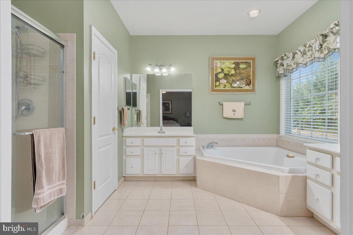1253 Destiny Circle photo 23