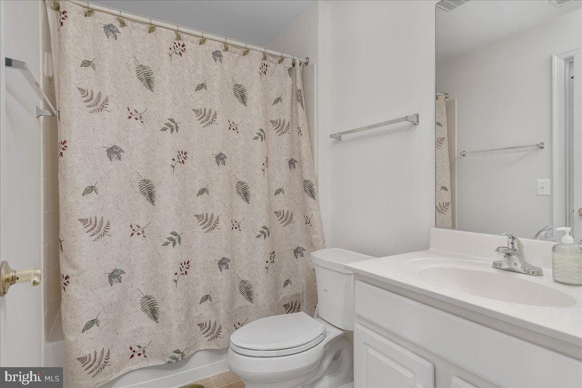 1253 Destiny Circle photo 37