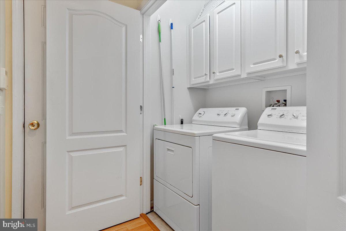 1253 Destiny Circle photo 38