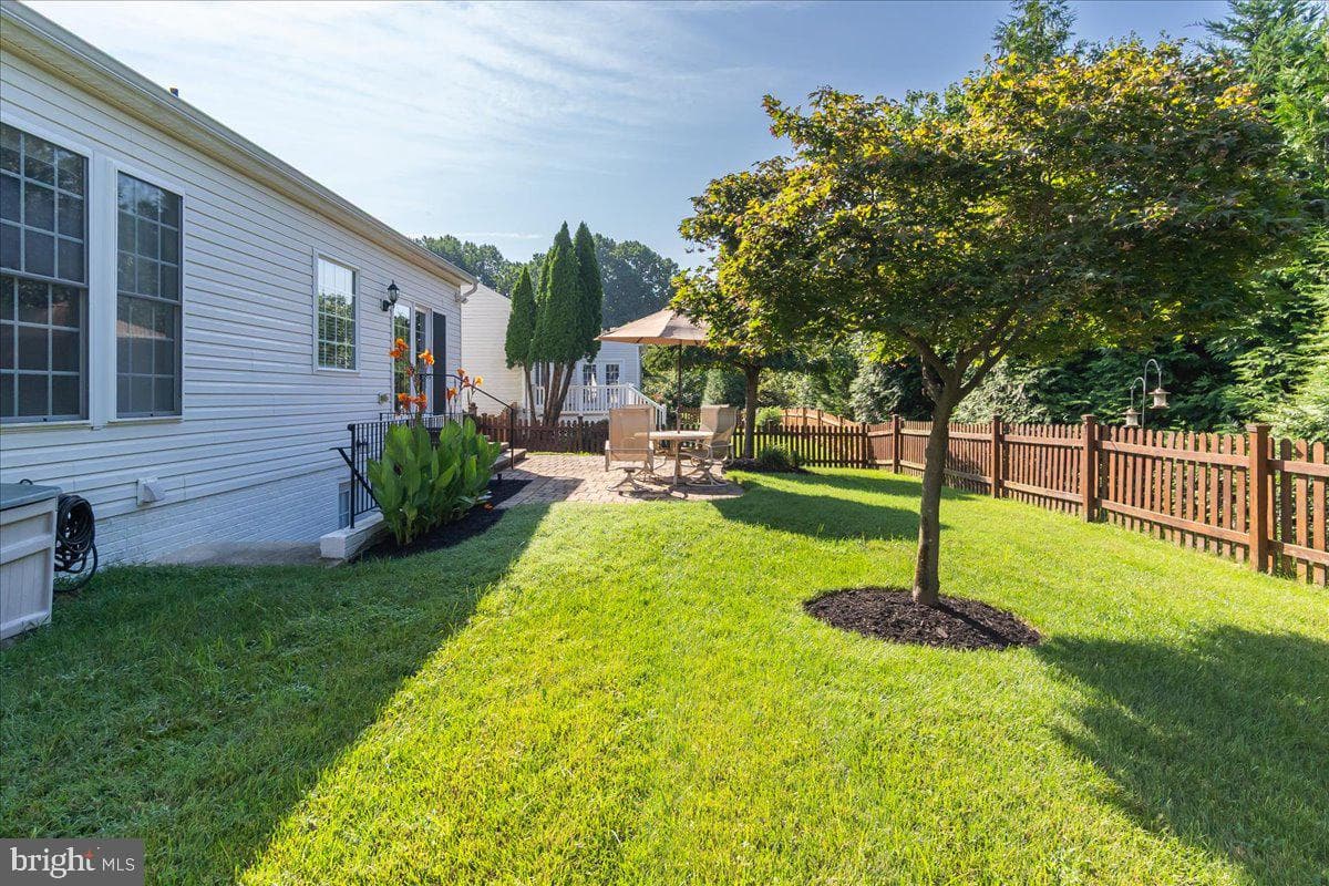 1253 Destiny Circle photo 40