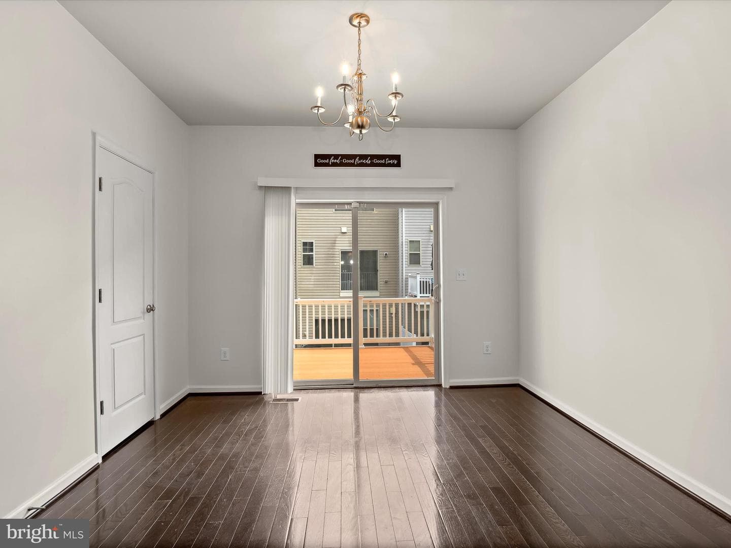 504 Pebblebrook Lane photo 17