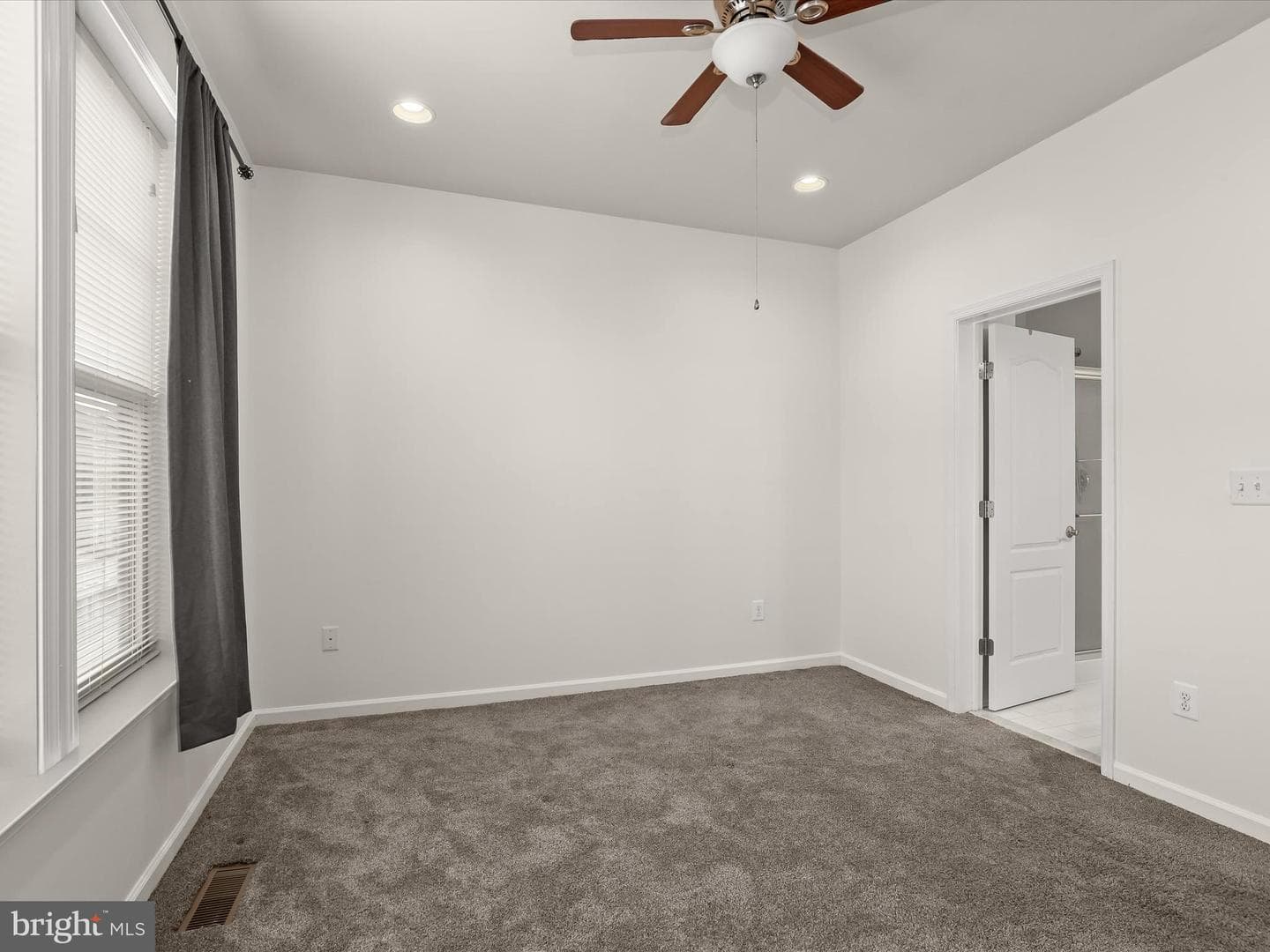 504 Pebblebrook Lane photo 22
