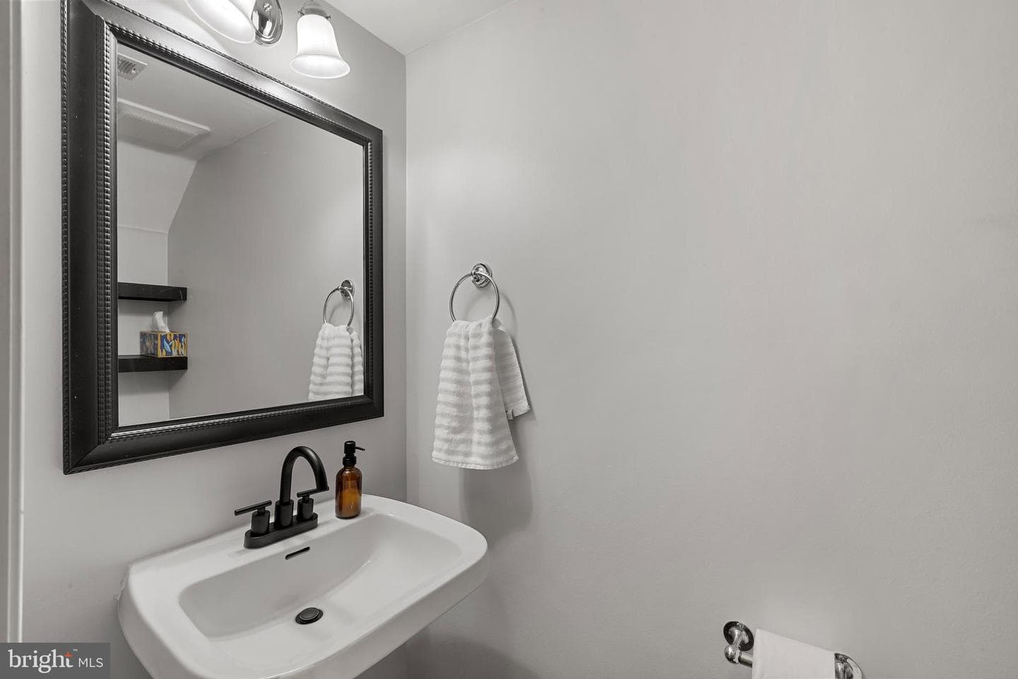 8718 Little Patuxent Court photo 19