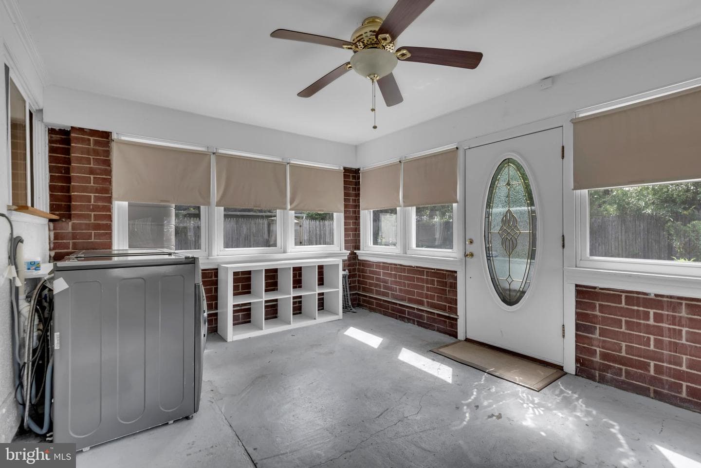 613 Binsted Road photo 30