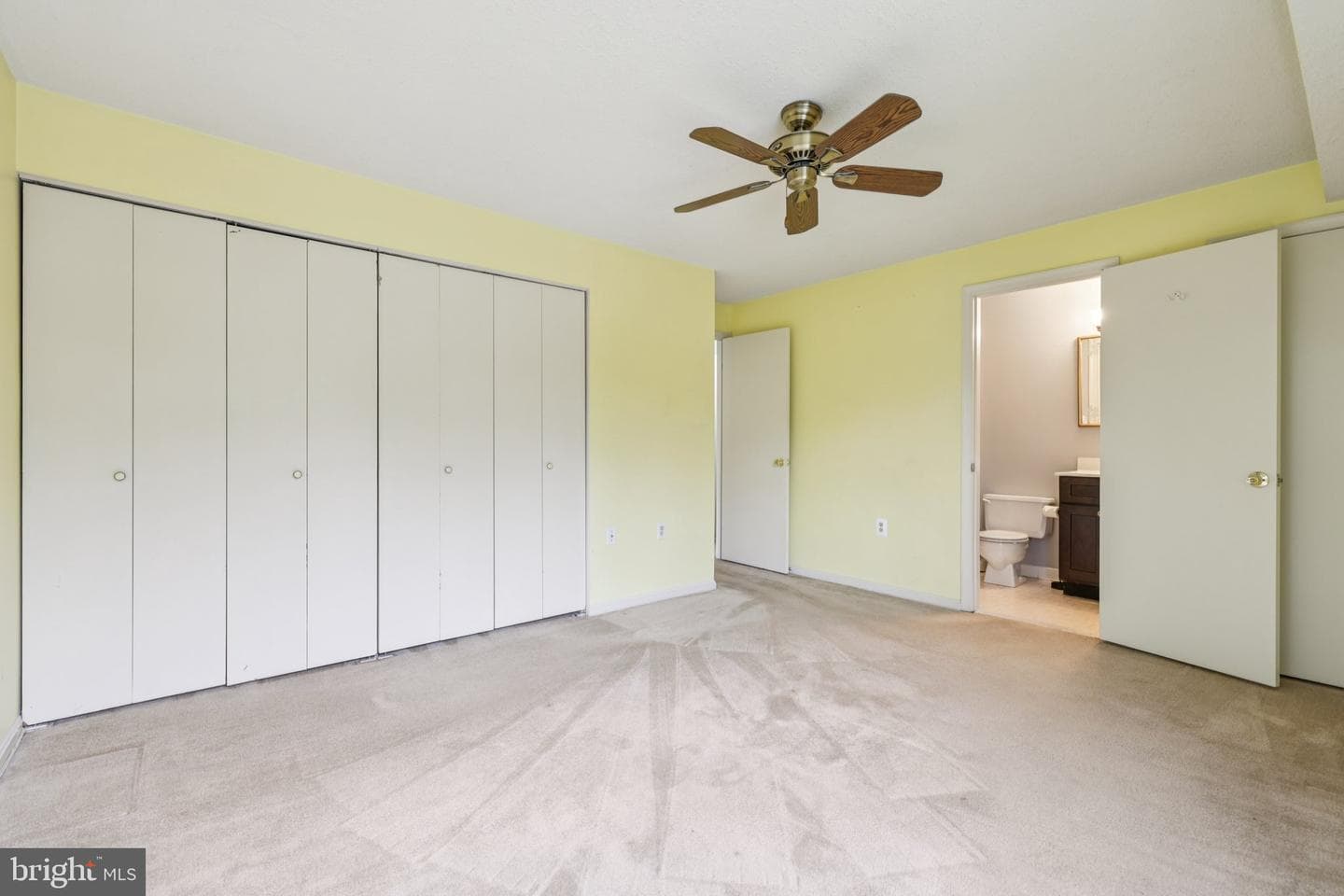 1119 Castle Harbour Way #2a photo 13