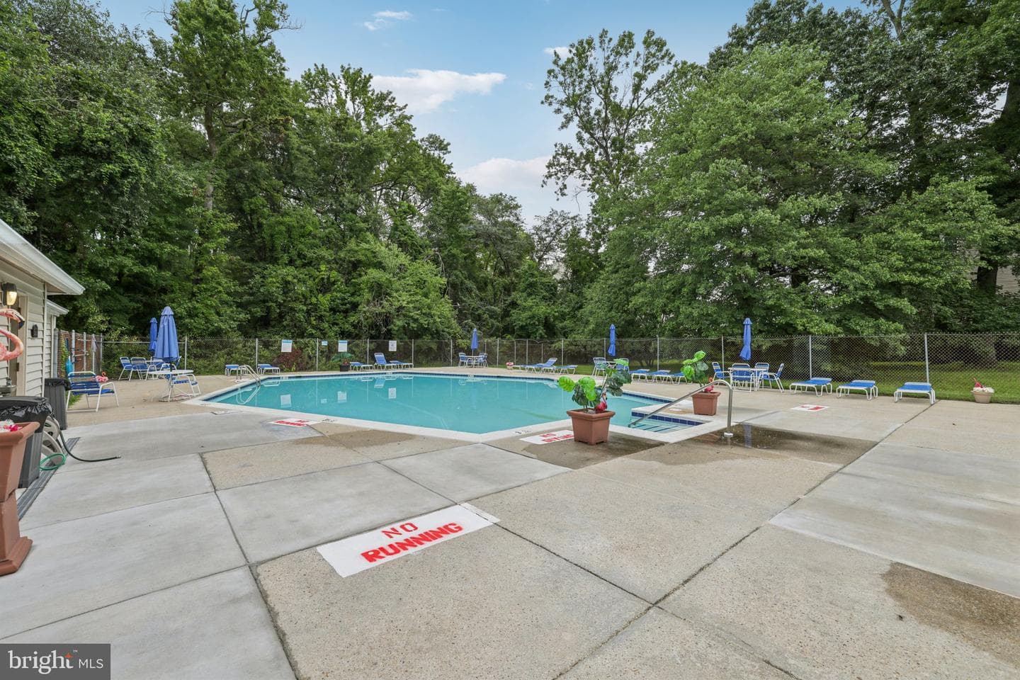 1119 Castle Harbour Way #2a photo 24