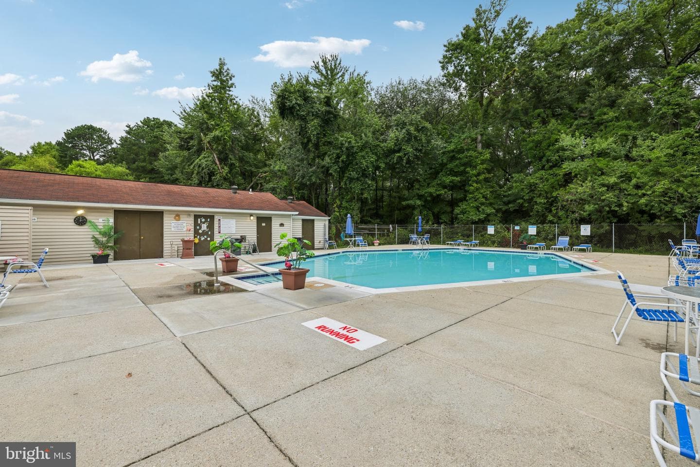 1119 Castle Harbour Way #2a photo 25