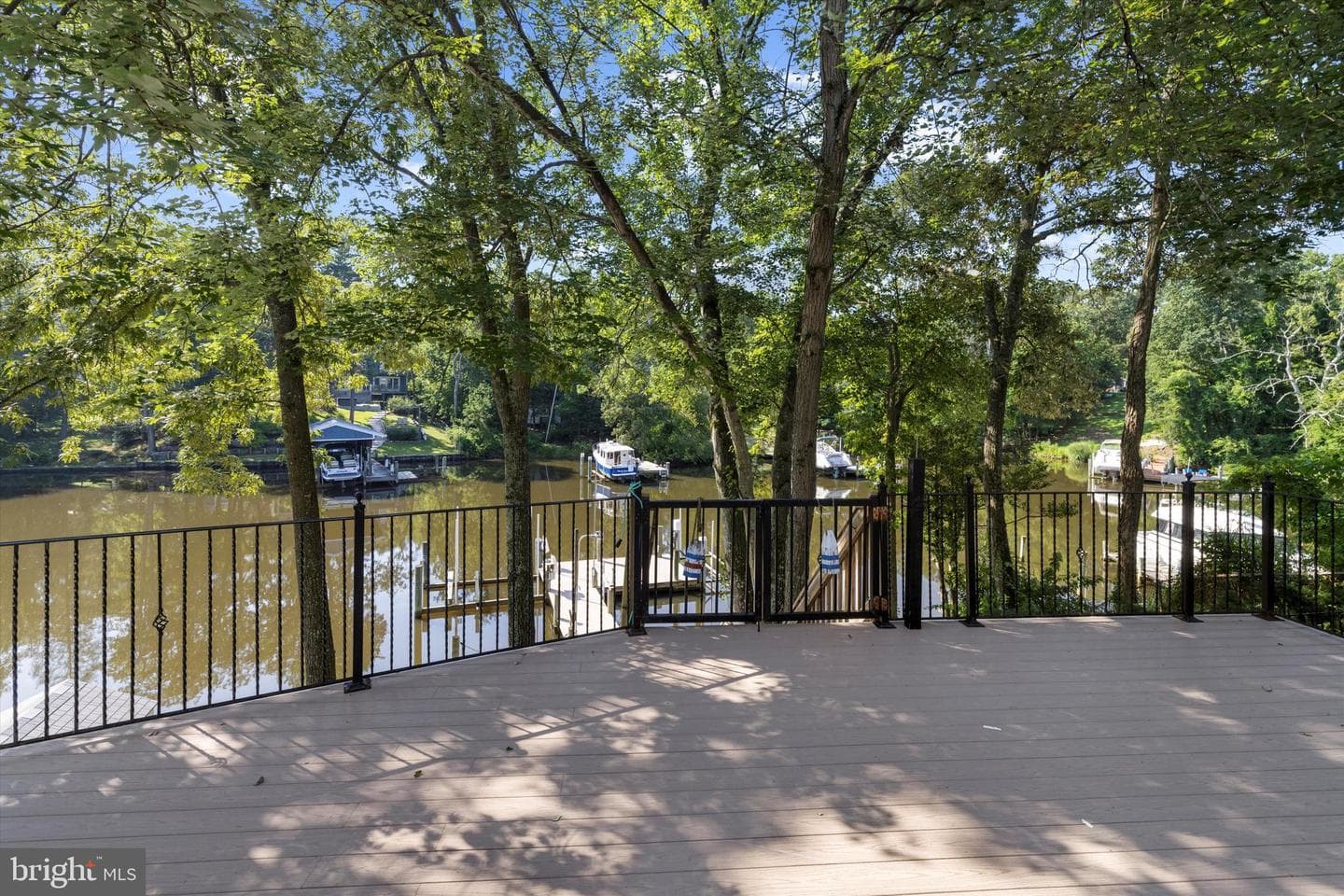 619 Riverside Drive photo 25