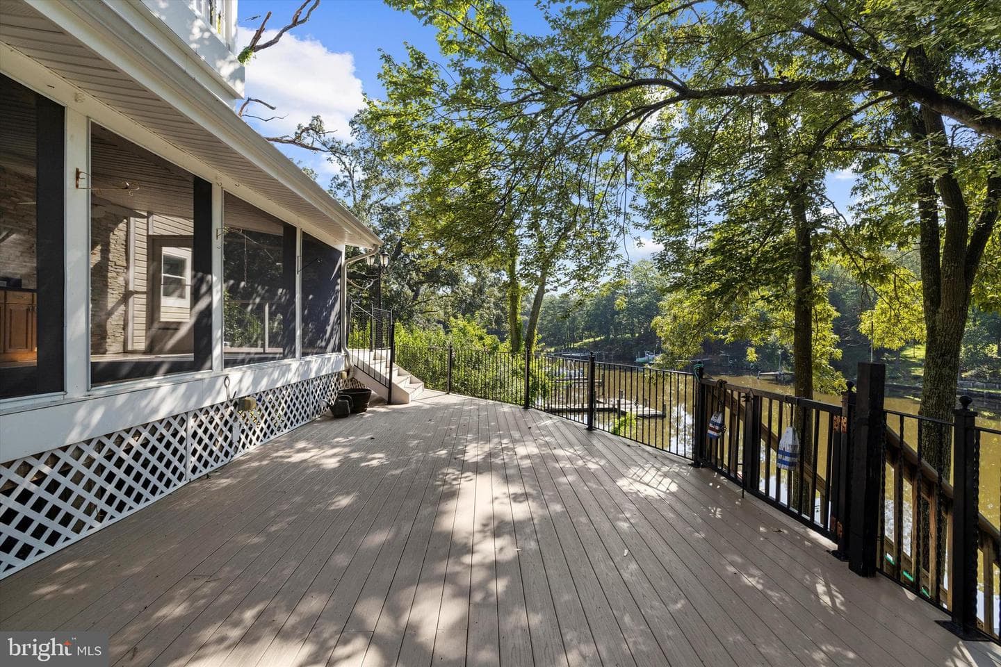 619 Riverside Drive photo 26