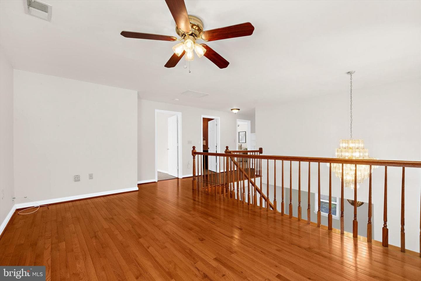 619 Riverside Drive photo 34