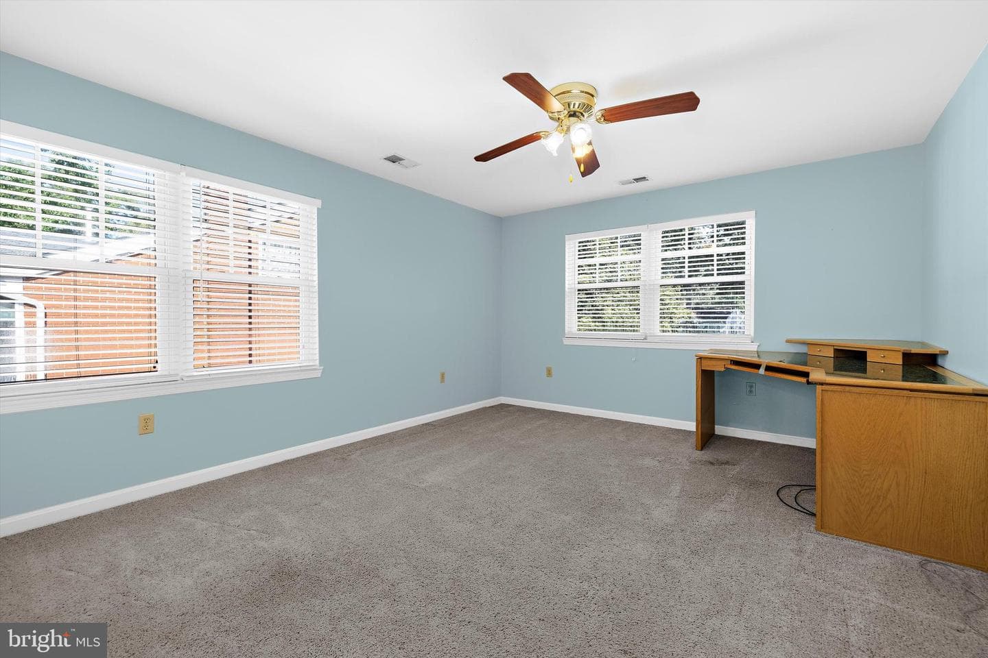 619 Riverside Drive photo 41