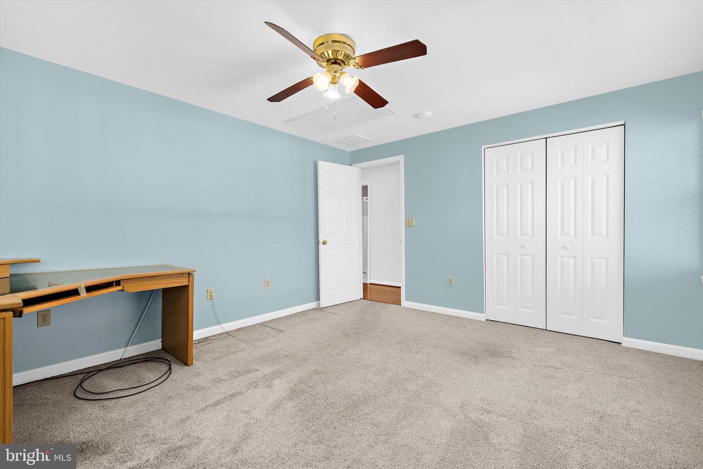 619 Riverside Drive photo 42