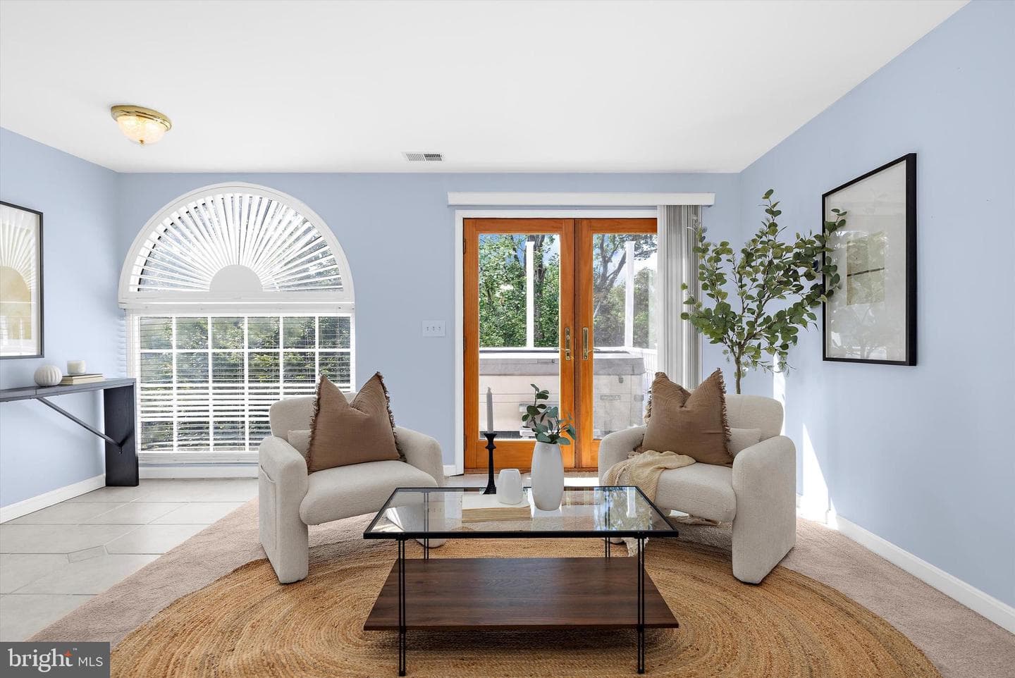 619 Riverside Drive photo 47
