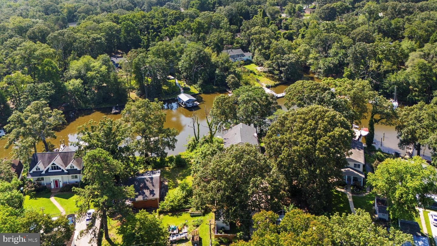 619 Riverside Drive photo 68