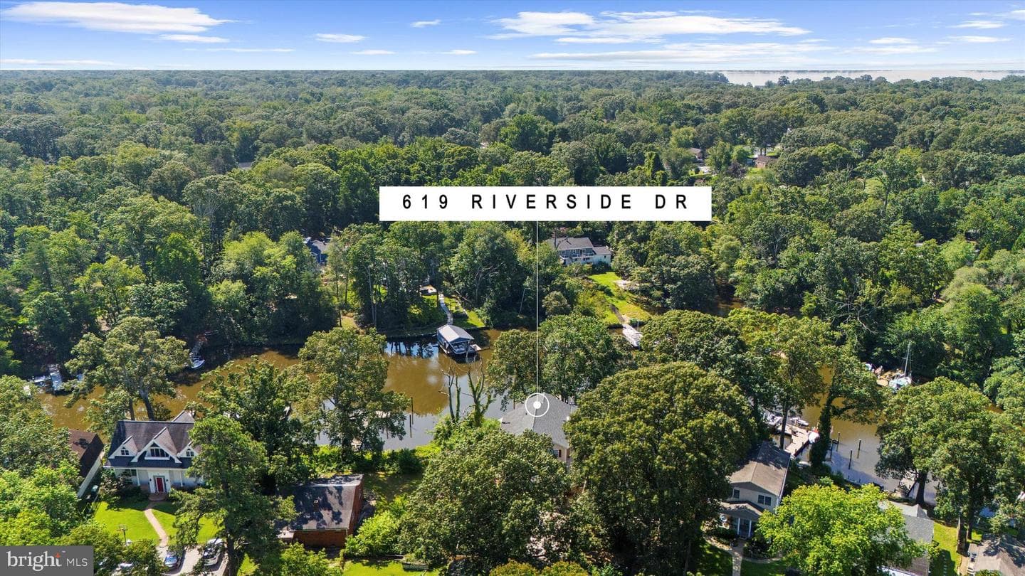619 Riverside Drive photo 76