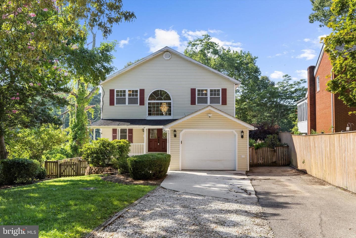 619 Riverside Drive photo 81