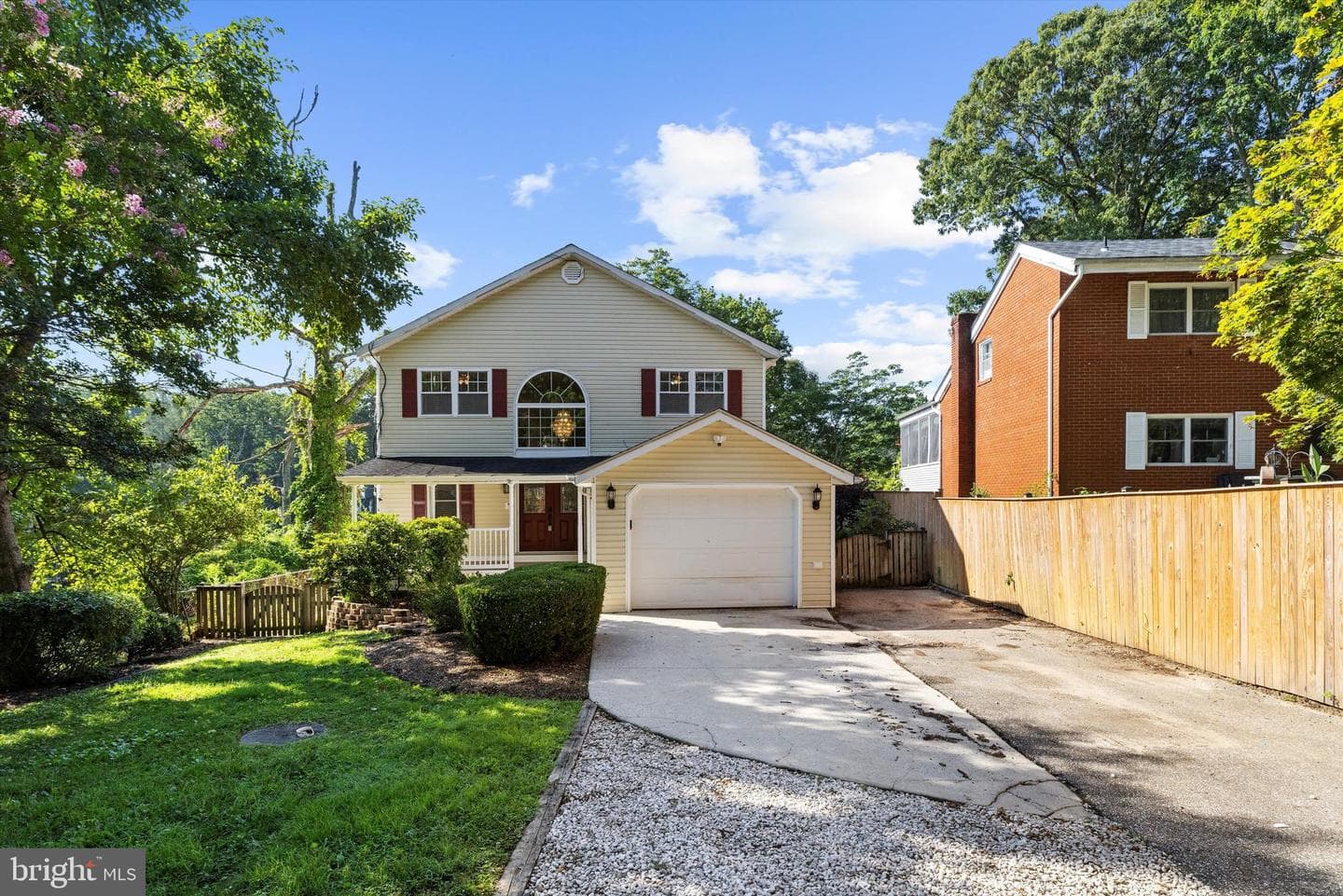 619 Riverside Drive photo 84