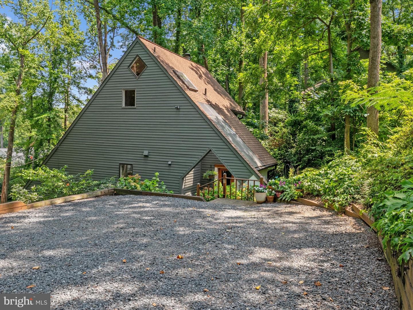 1755 Robinhood Road photo 30