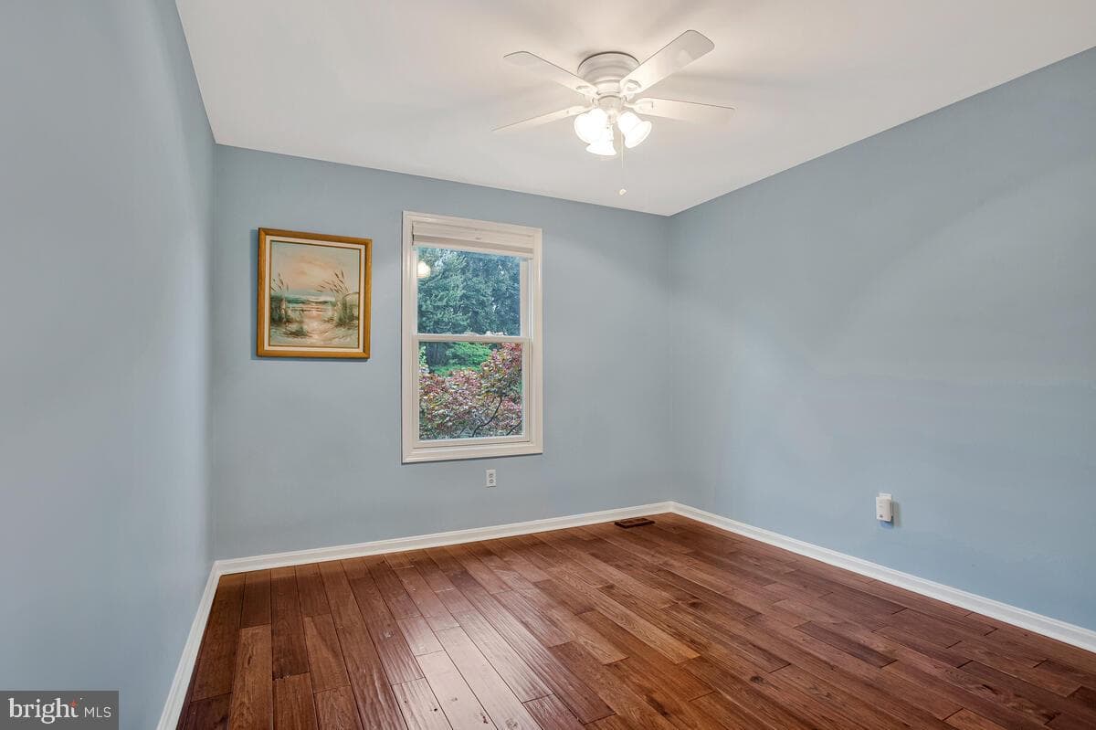 202 Bolden Court photo 18