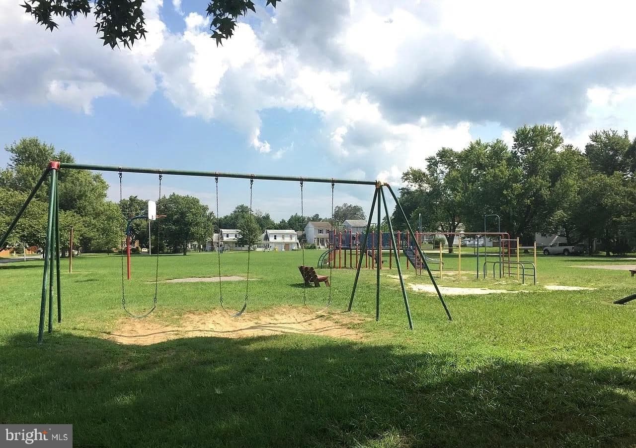 118 Homeland Road photo 14