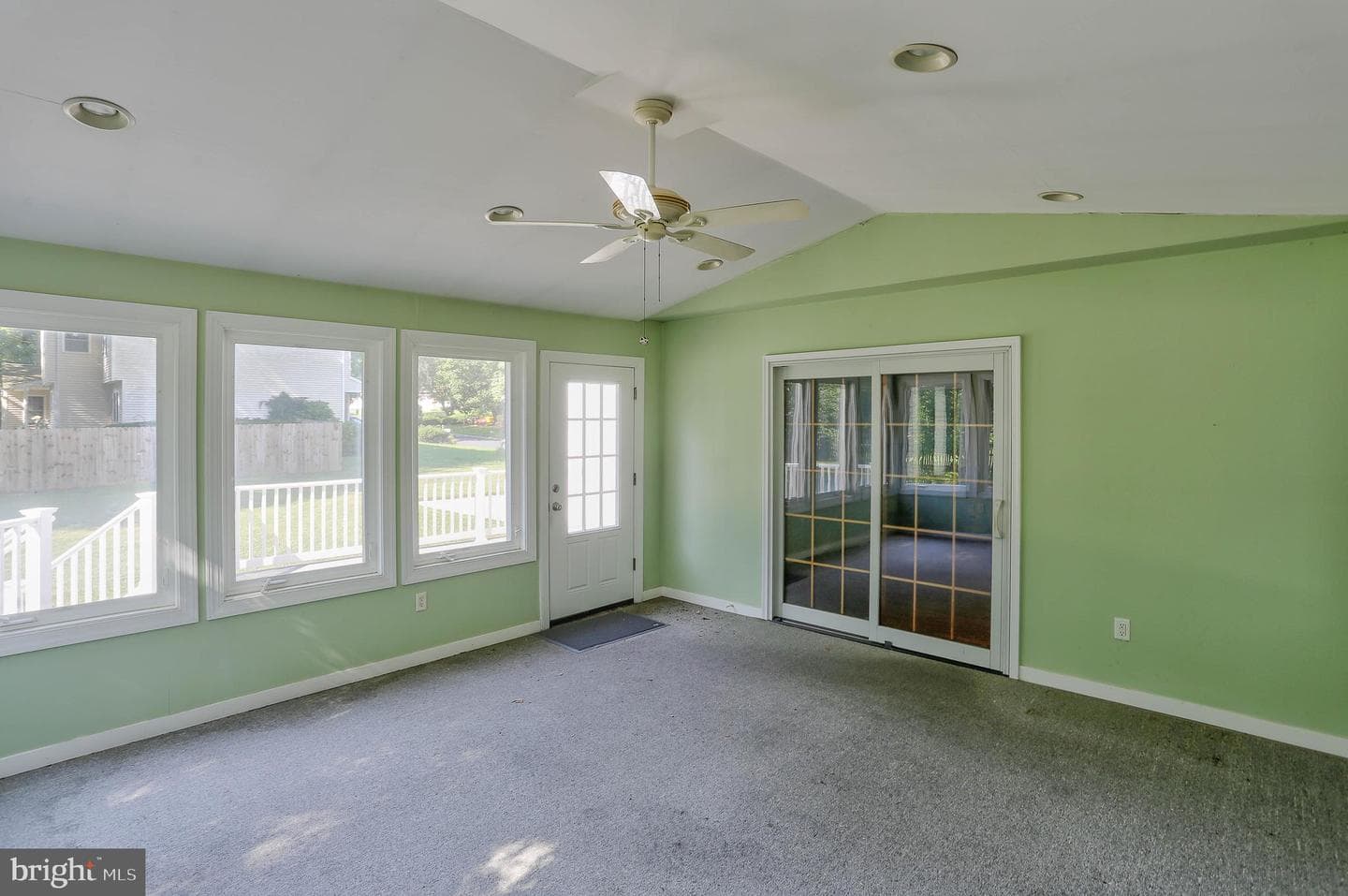 1533 Palm Court photo 16
