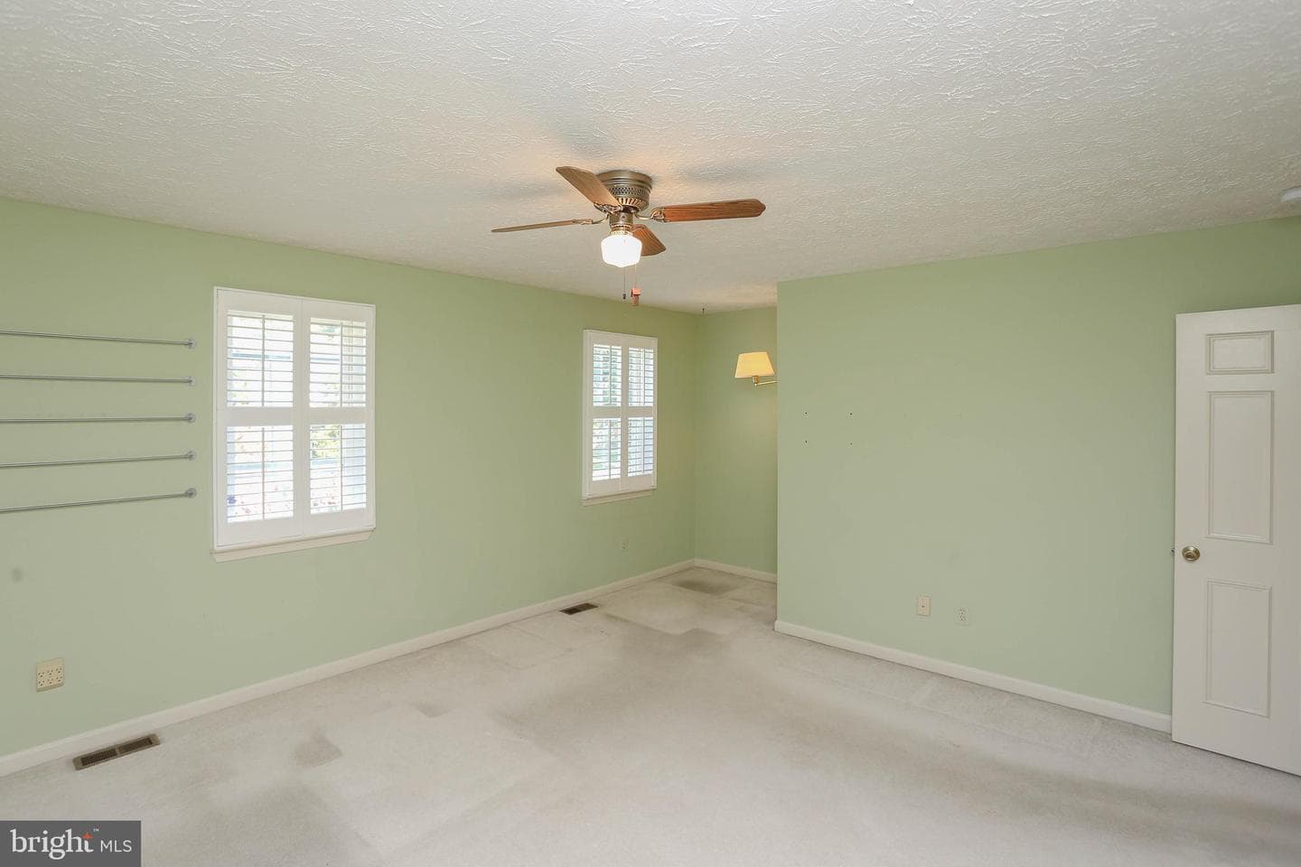 1533 Palm Court photo 19