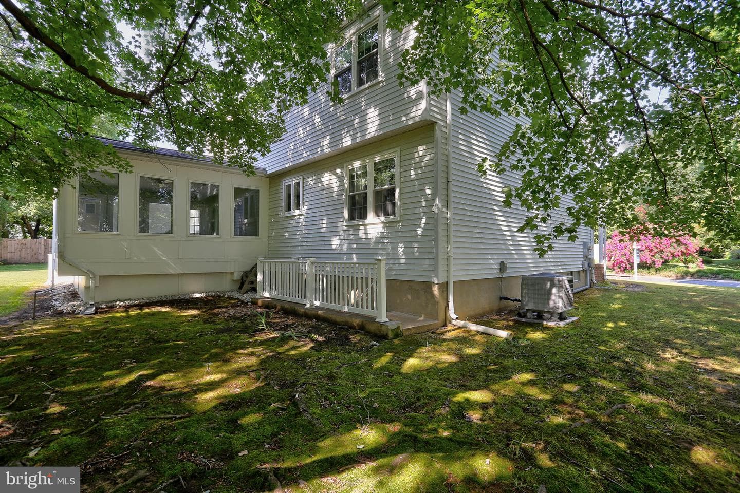 1533 Palm Court photo 36