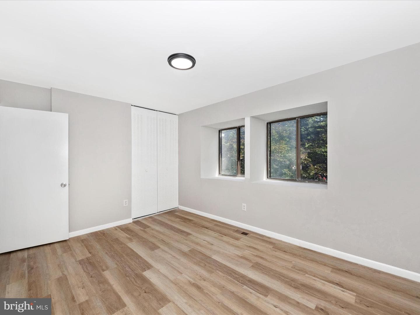 290 Hilltop Lane photo 27