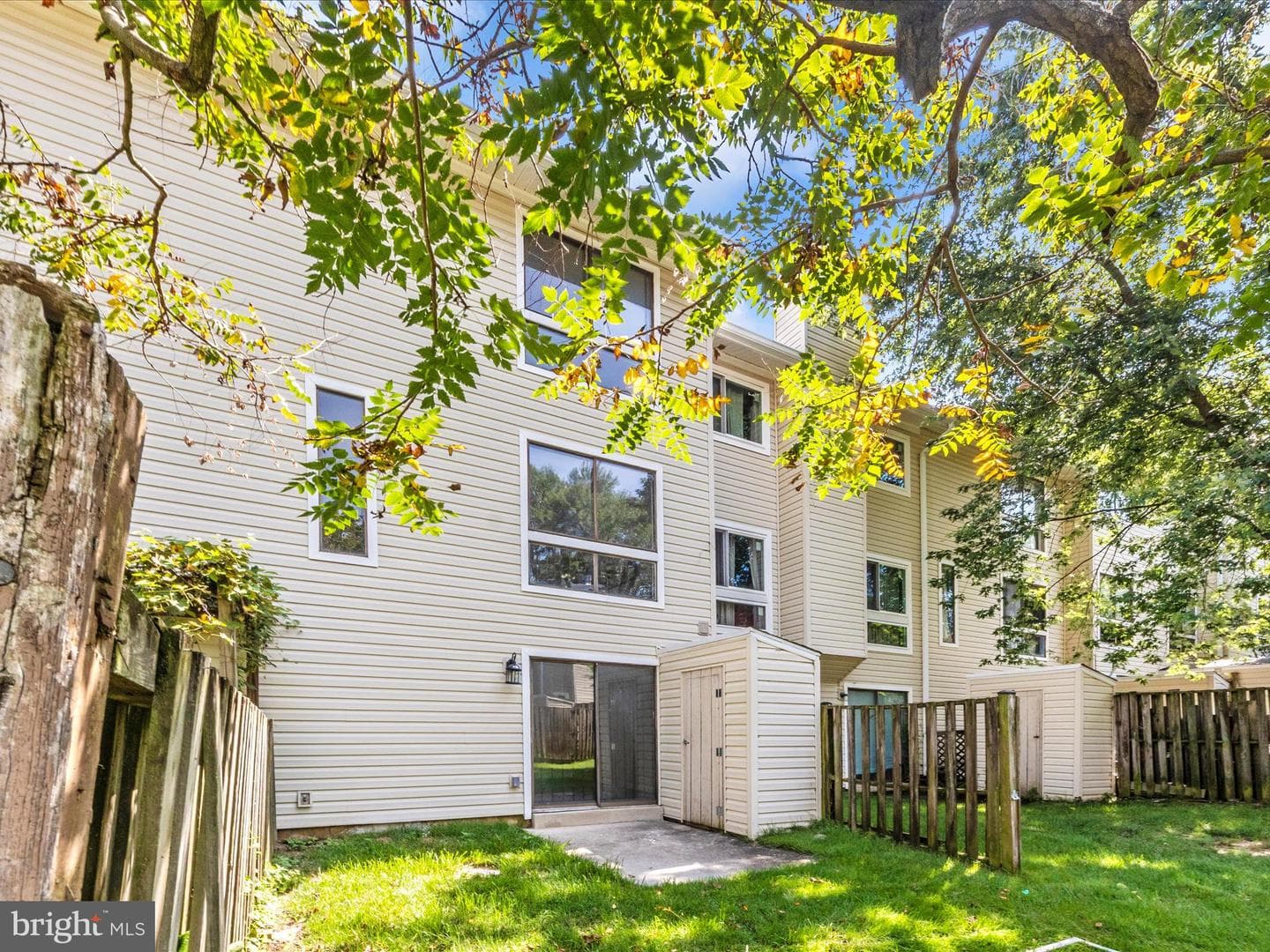 290 Hilltop Lane photo 42