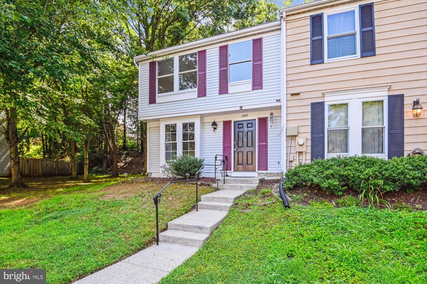 1187 White Coral Court photo 2