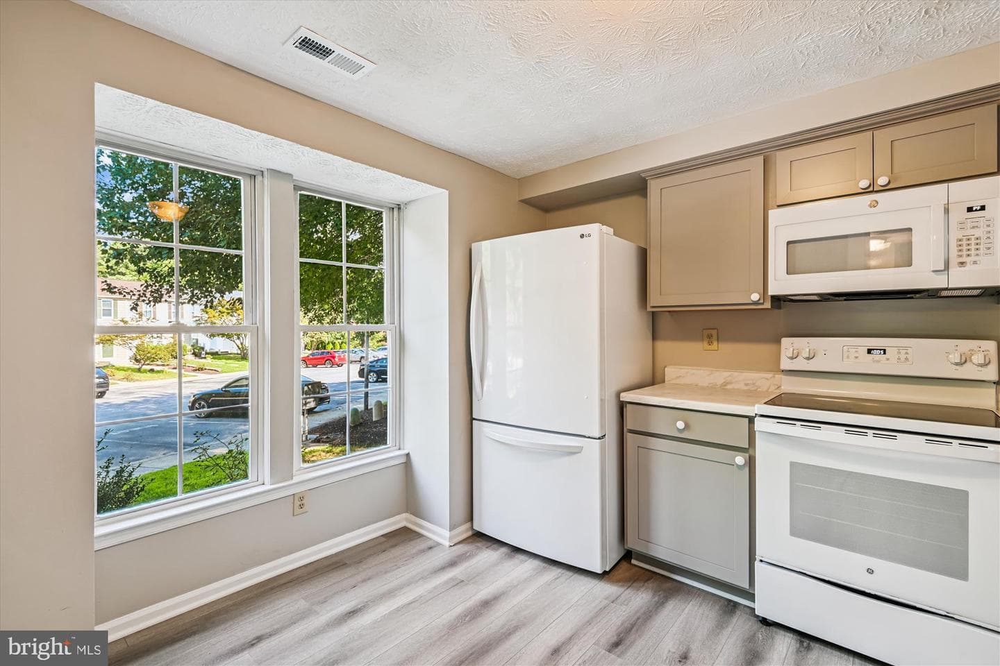 1187 White Coral Court photo 9