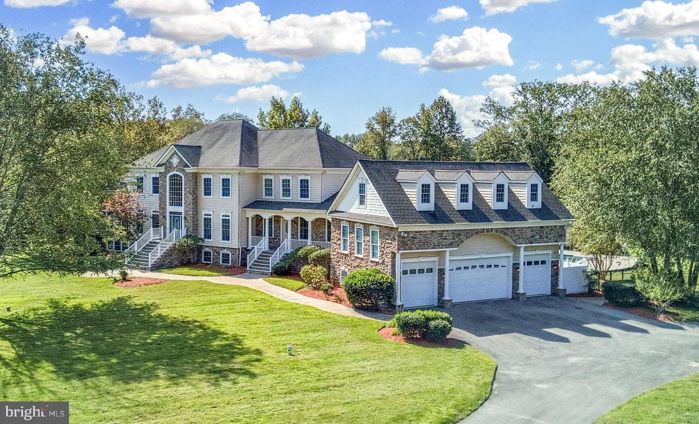350 E Bay Front Road, Deale