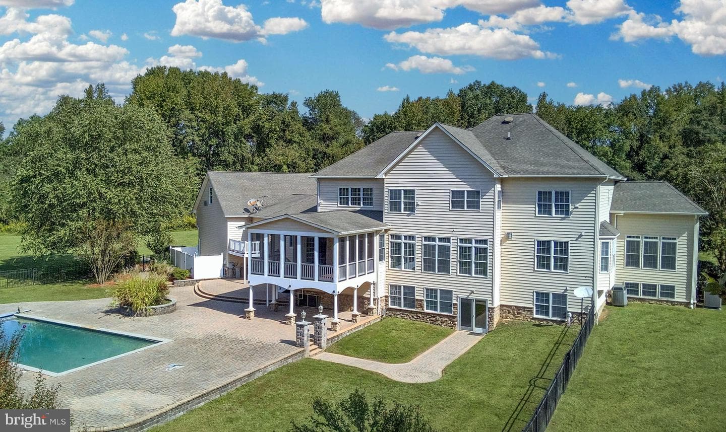 350 E Bay Front Road photo 48