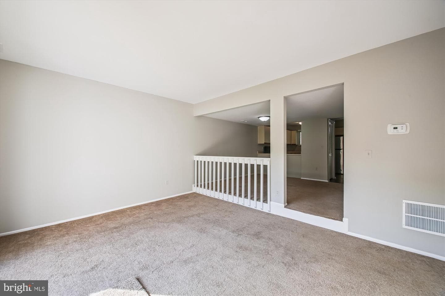 1518 Winterberry Drive photo 11