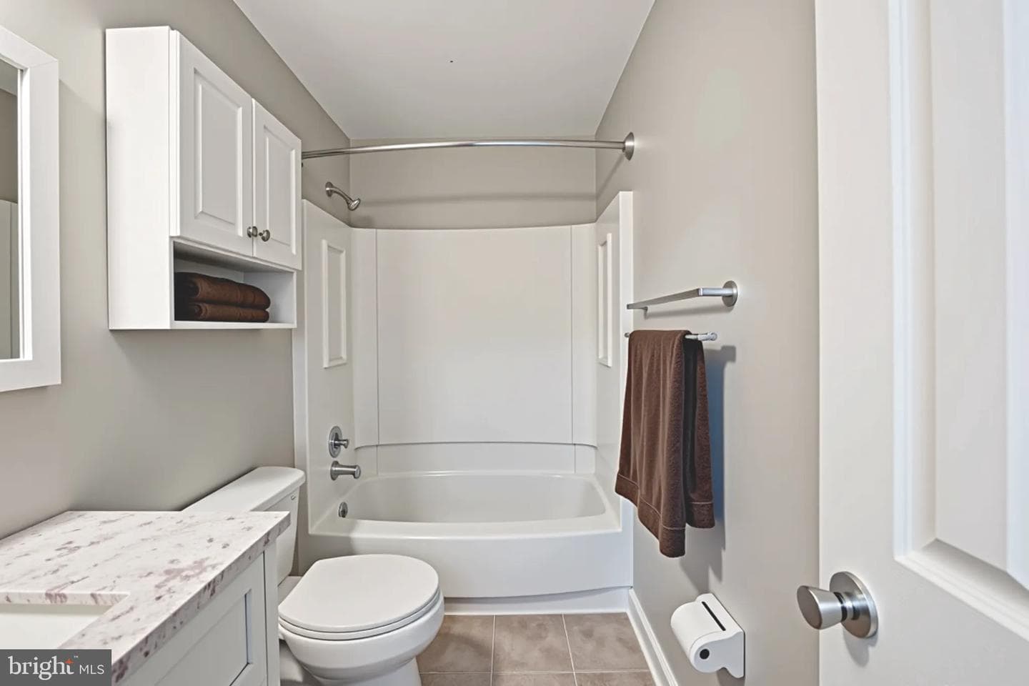 1518 Winterberry Drive photo 18