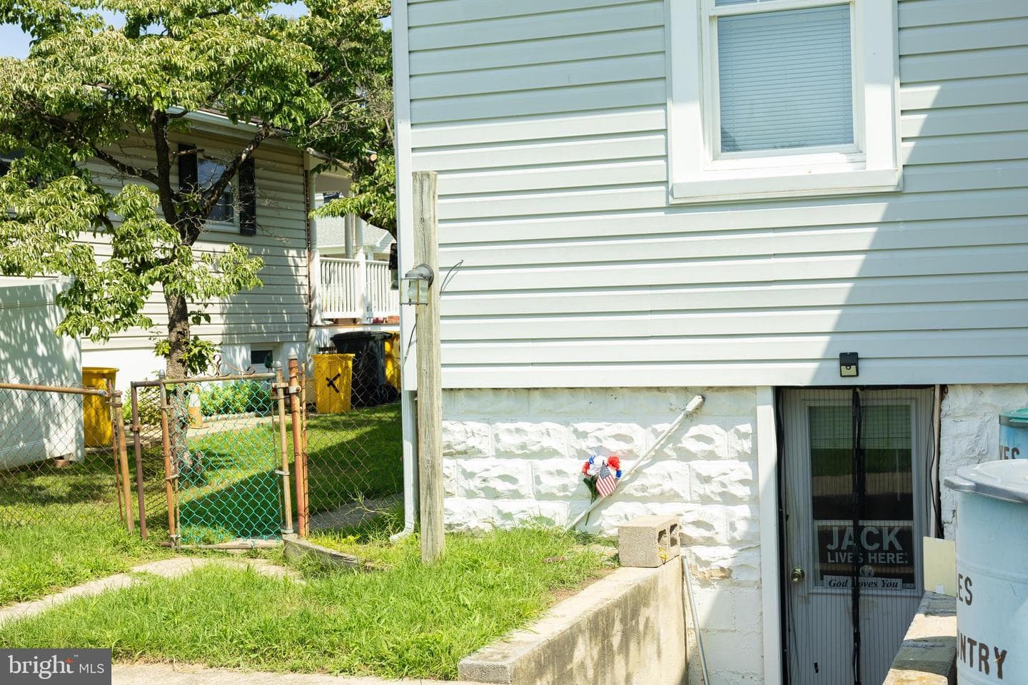 1 1st Avenue photo 9