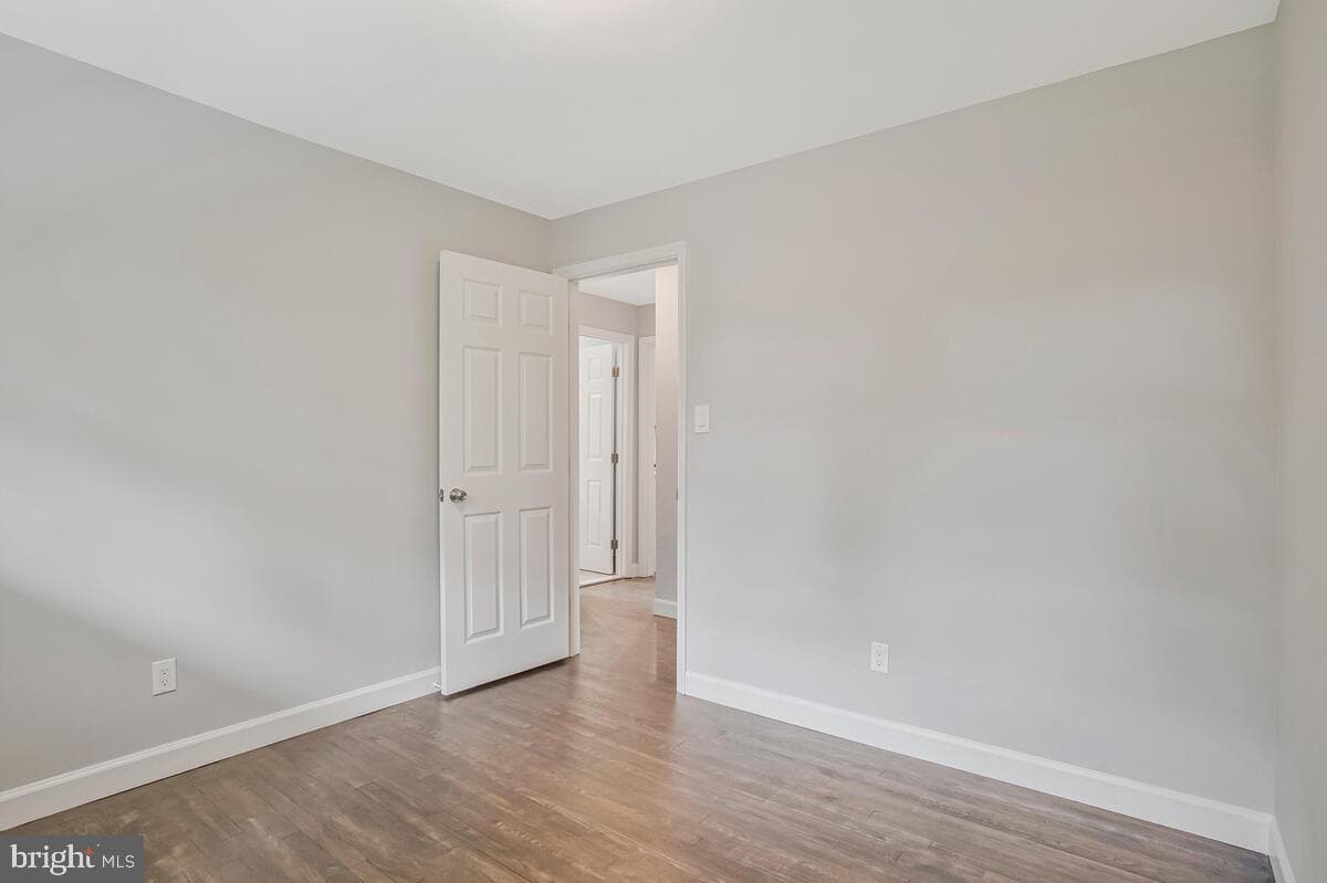 3980 Solomons Island Road photo 23