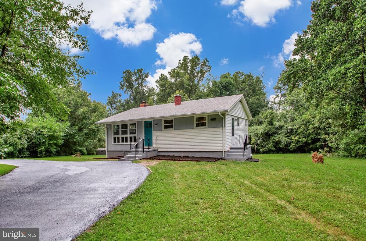 3980 Solomons Island Road photo 4