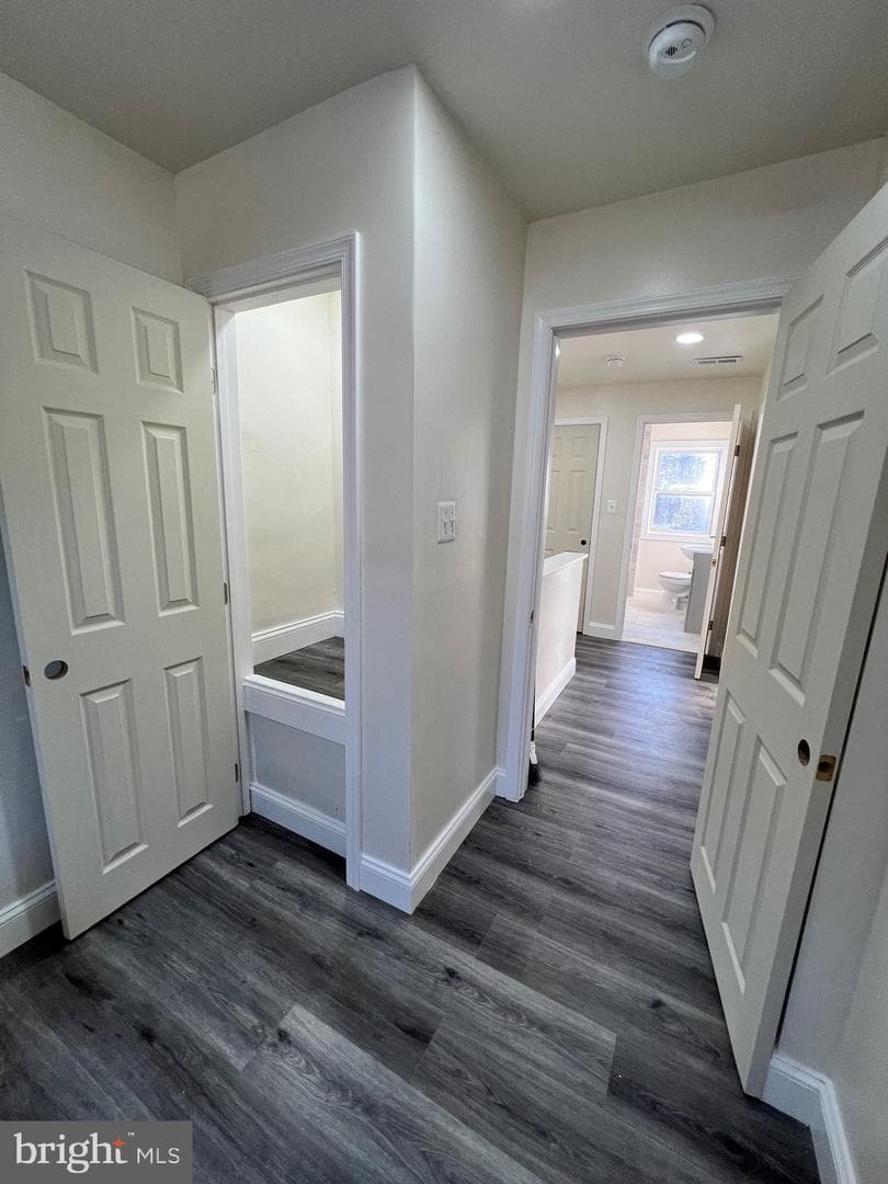 223 Grove Park Road photo 19