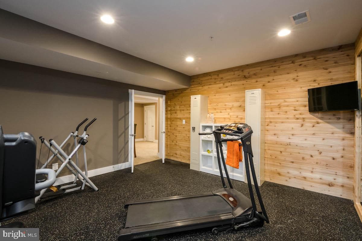 7407 Copper Lake Drive photo 43