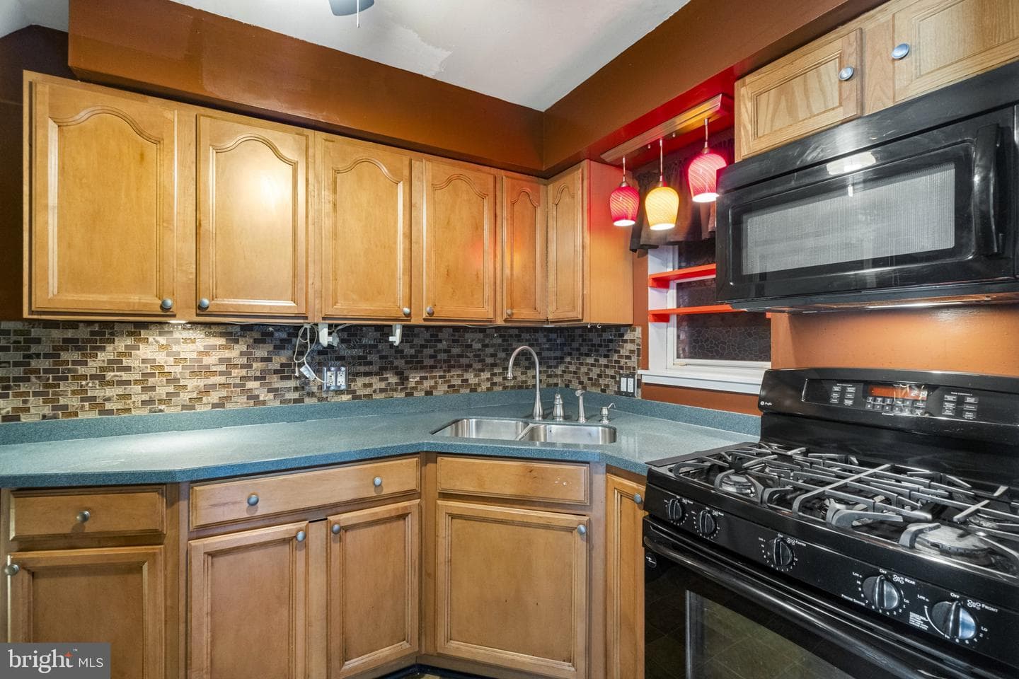 5307 Patrick Henry Drive photo 8