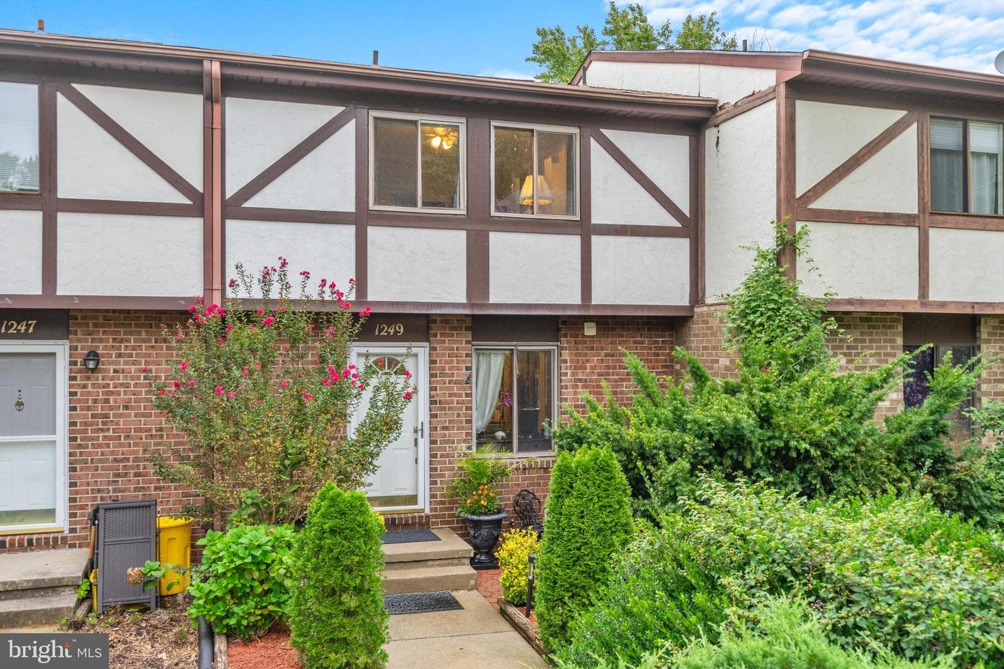 1249 Birchcrest Court photo 27