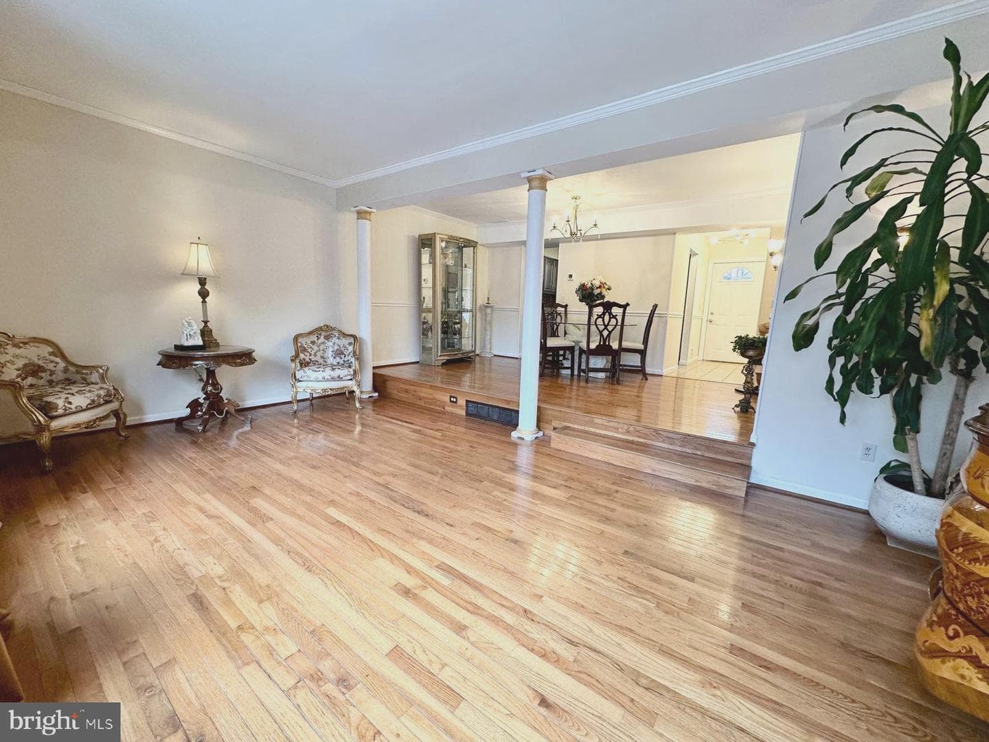 1249 Birchcrest Court photo 8