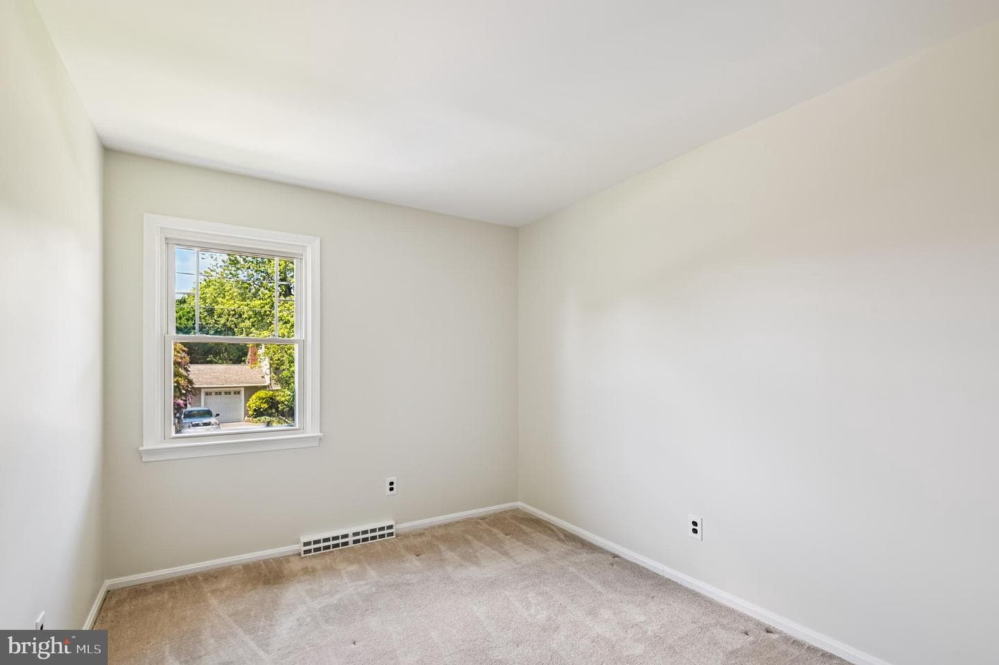 84 Great Lake Drive photo 22